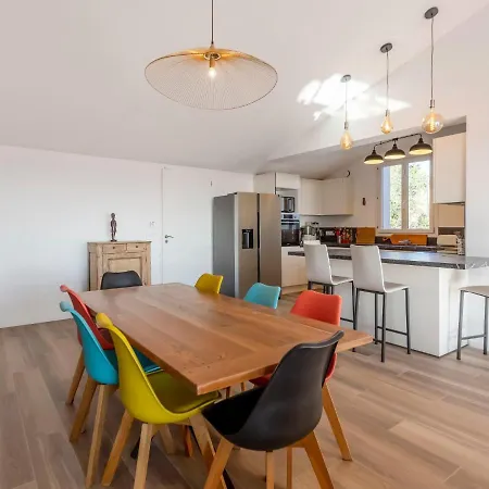 Gazanias By Interhome Bormes-les-Mimosas