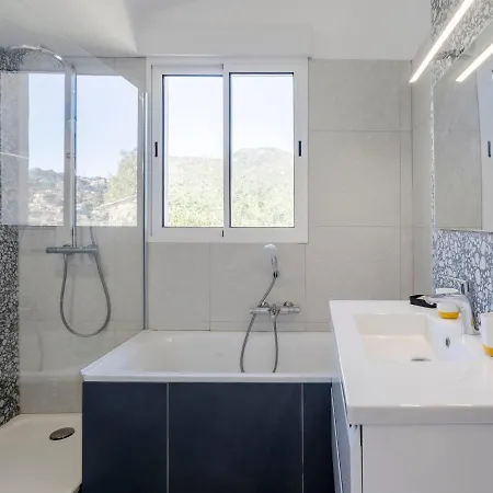 Gazanias By Interhome Bormes-les-Mimosas